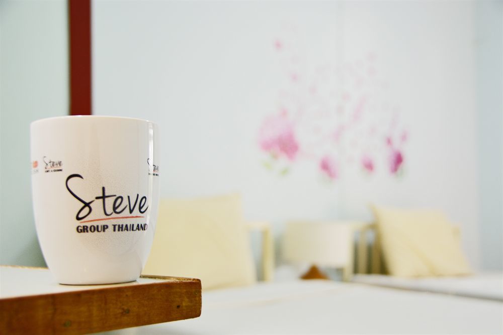 Steve Lady Hostel Bangkok Buitenkant foto